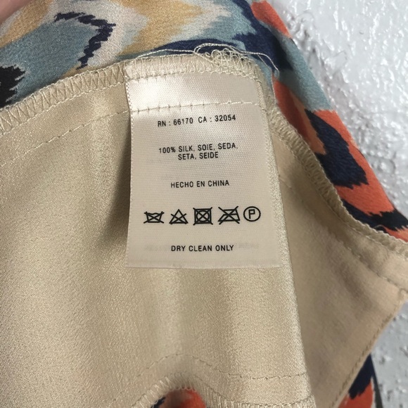 MAEVE Anthro Shirt Grafica Chevron 100% Silk Sz XS - Picture 11 of 11